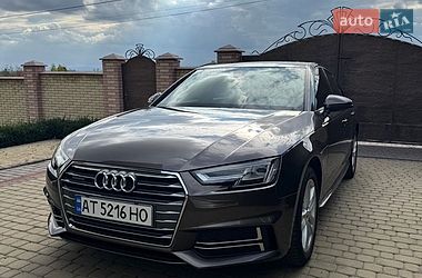 Седан Audi A4 2017 в Ивано-Франковске