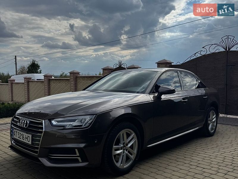 Седан Audi A4 2017 в Ивано-Франковске