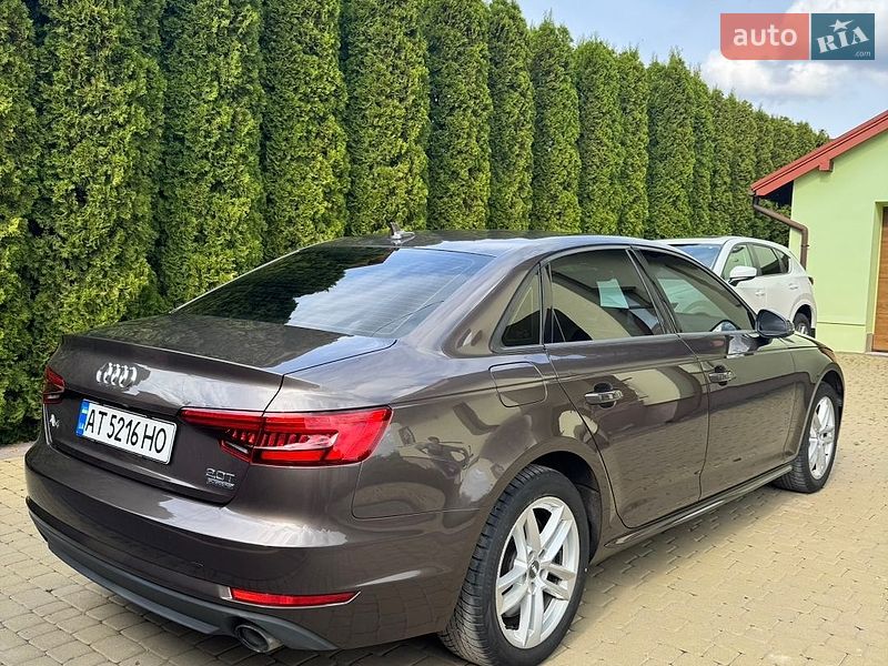 Седан Audi A4 2017 в Ивано-Франковске