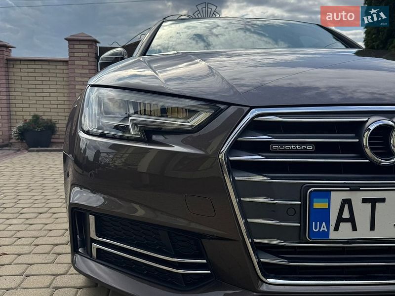 Седан Audi A4 2017 в Ивано-Франковске