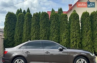 Седан Audi A4 2017 в Ивано-Франковске