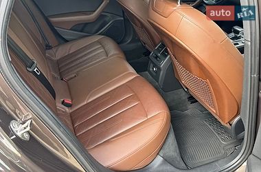 Седан Audi A4 2017 в Ивано-Франковске