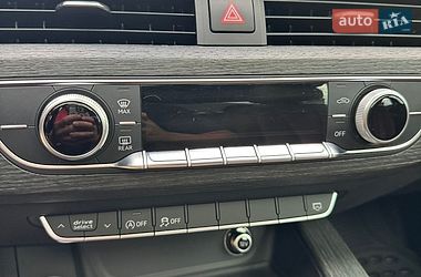 Седан Audi A4 2017 в Ивано-Франковске