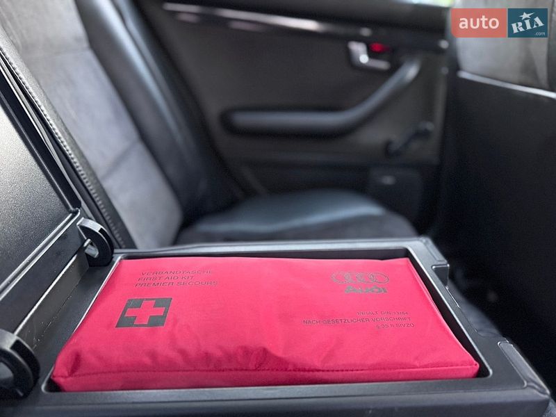 Універсал Audi A4 2004 в Львові