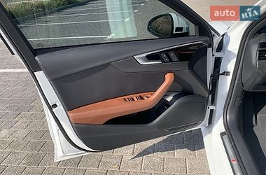 Седан Audi A4 2023 в Києві