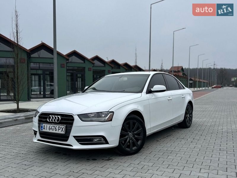 Седан Audi A4 2012 в Кагарлыке