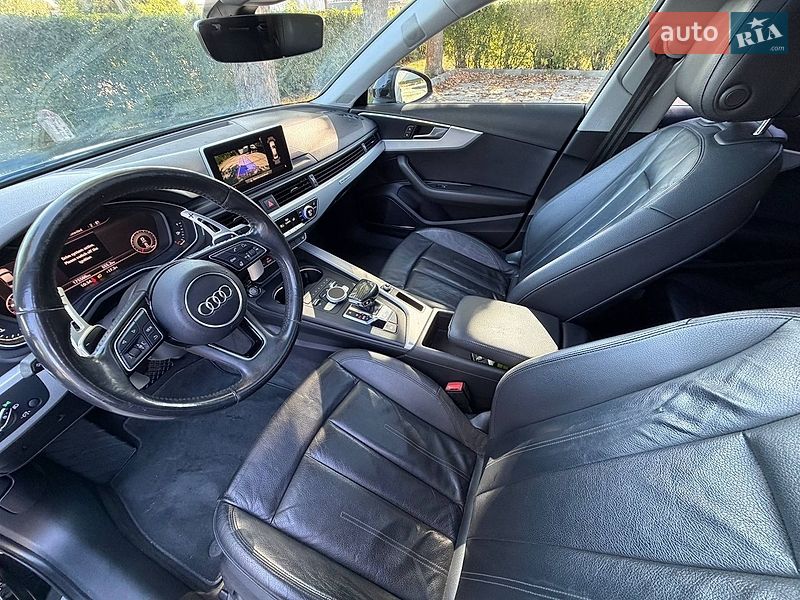 Седан Audi A4 2015 в Стрию