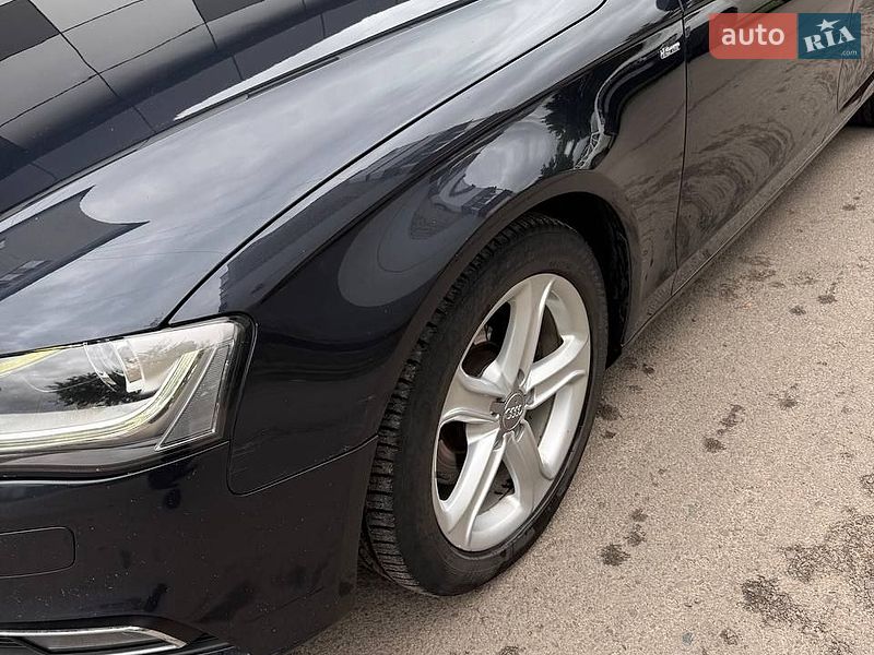 Універсал Audi A4 2012 в Сарнах