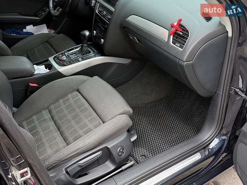 Універсал Audi A4 2012 в Сарнах