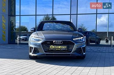Седан Audi A4 2021 в Львові
