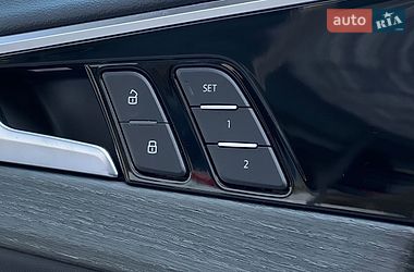 Седан Audi A4 2021 в Львові