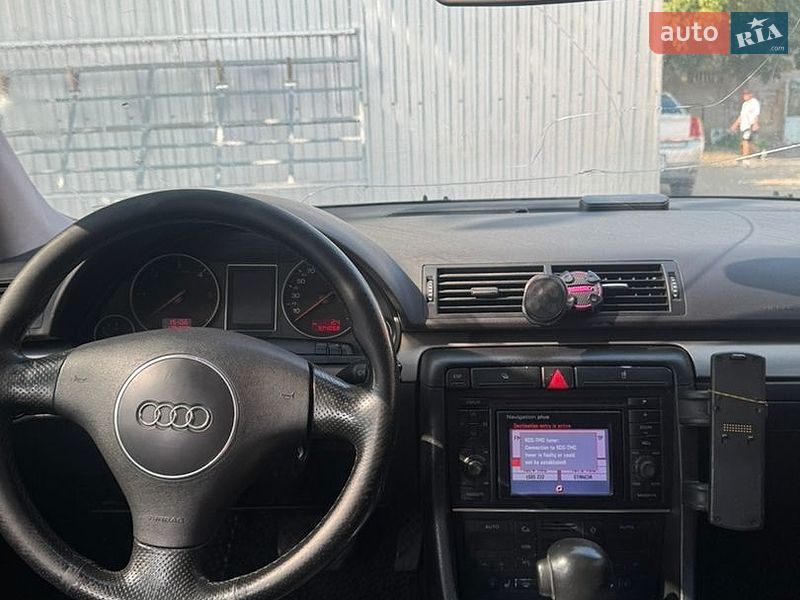 Универсал Audi A4 2003 в Черновцах