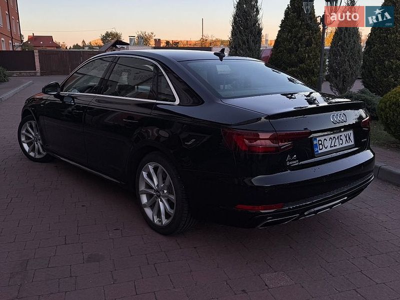 Седан Audi A4 2018 в Стрые