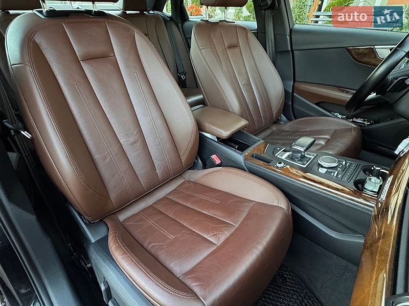 Седан Audi A4 2018 в Стрые