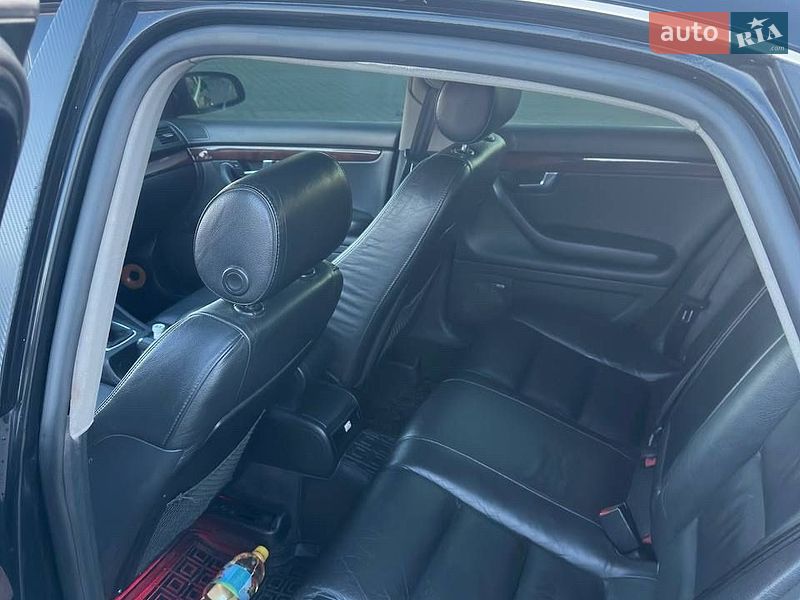 Седан Audi A4 2003 в Любомле