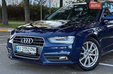 Седан Audi A4 2014 в Києві