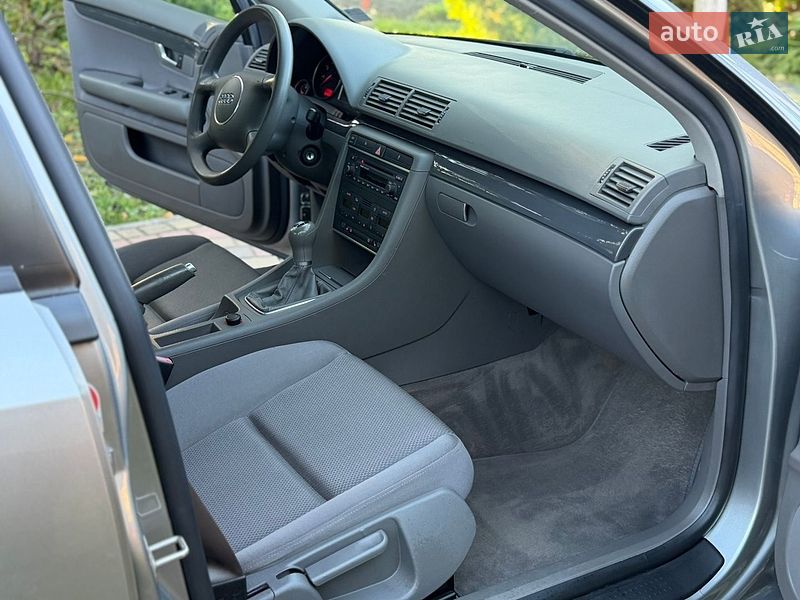 Седан Audi A4 2004 в Вишнівці