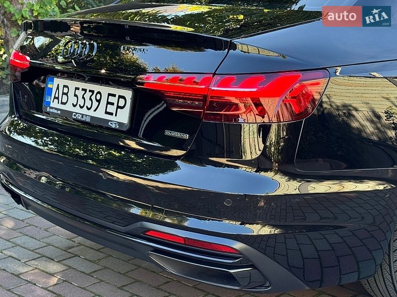 Седан Audi A4 2022 в Вінниці