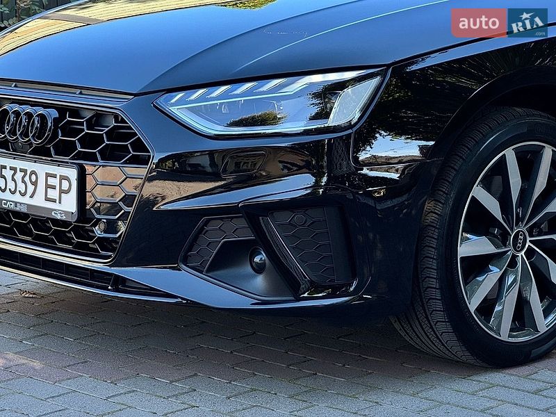 Седан Audi A4 2022 в Вінниці