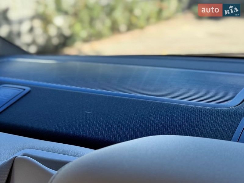 Седан Audi A4 2022 в Вінниці