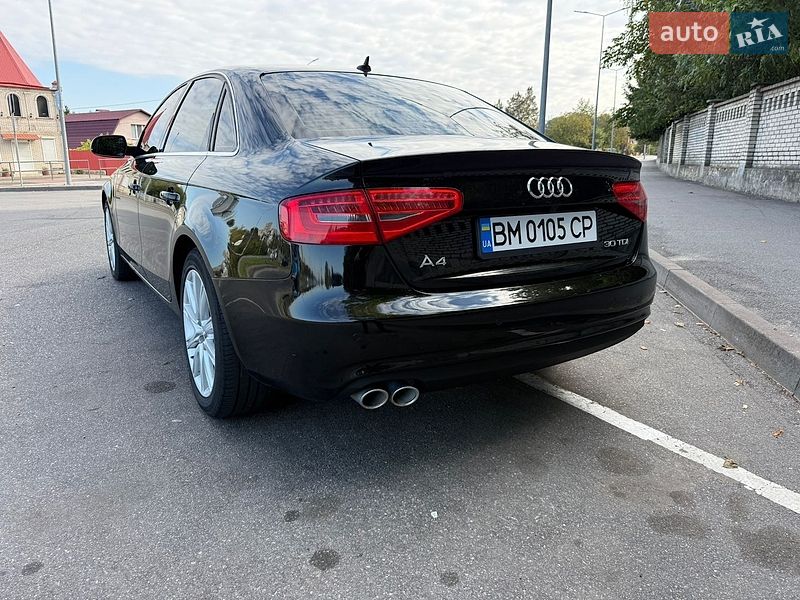 Седан Audi A4 2014 в Виннице