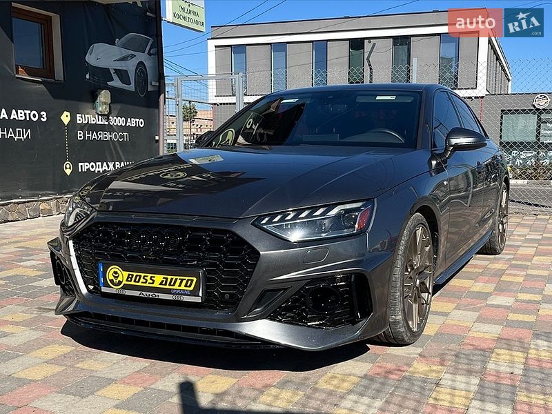 Седан Audi A4 2021 в Стрые