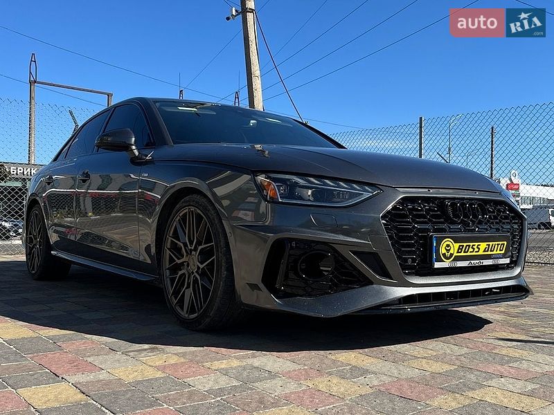 Седан Audi A4 2021 в Стрые