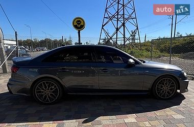 Седан Audi A4 2021 в Стрые