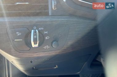 Седан Audi A4 2021 в Стрые