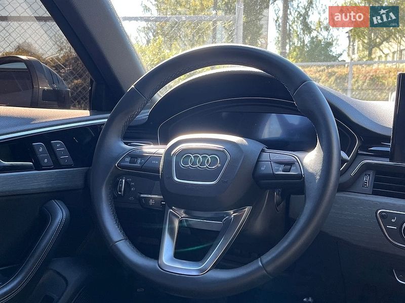 Седан Audi A4 2021 в Стрые