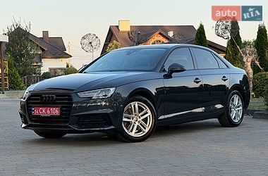 Седан Audi A4 2017 в Стрые