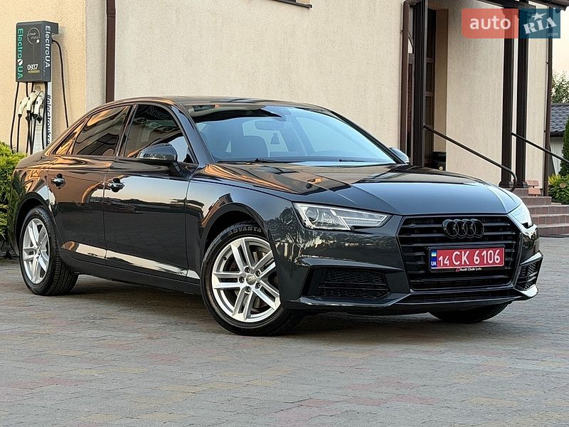 Седан Audi A4 2017 в Стрию