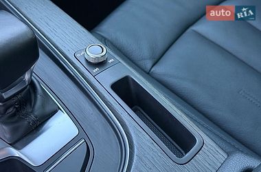 Седан Audi A4 2017 в Стрию