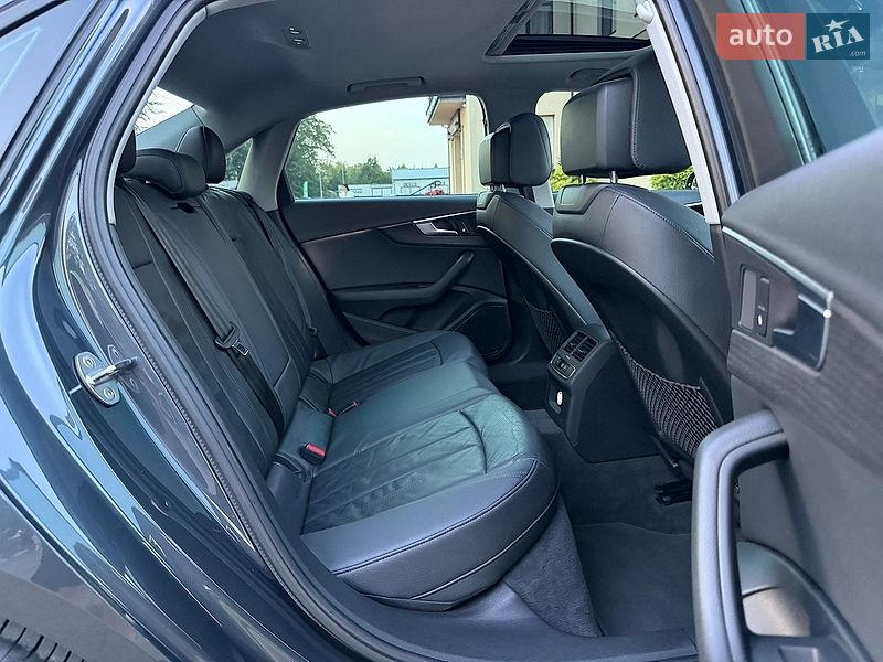 Седан Audi A4 2017 в Стрию