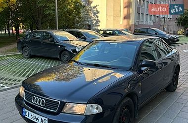 Седан Audi A4 1997 в Ровно