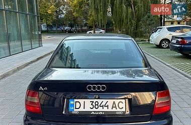 Седан Audi A4 1997 в Ровно