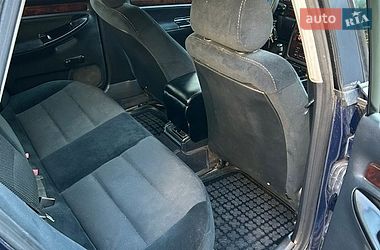 Седан Audi A4 1997 в Ровно