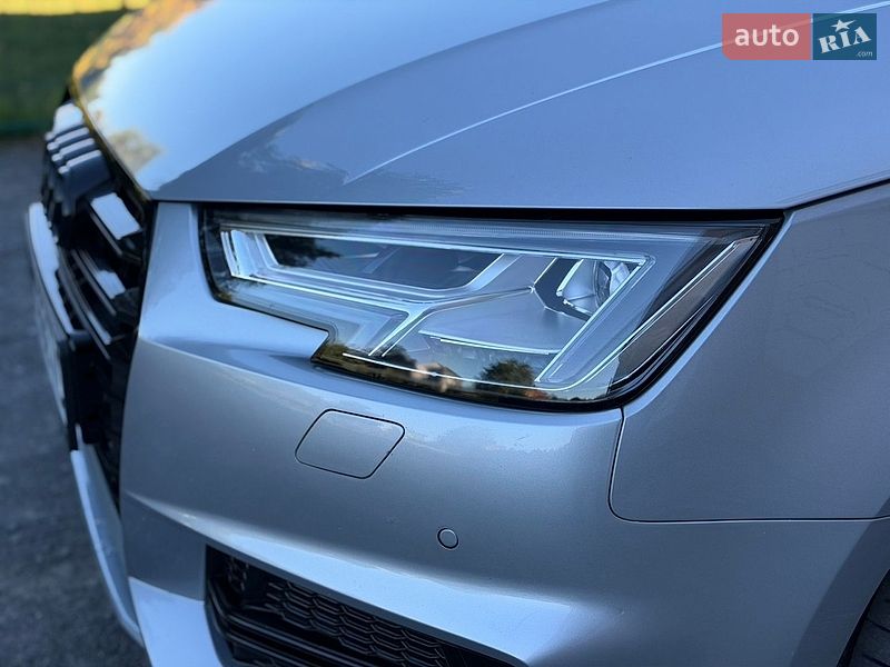 Седан Audi A4 2017 в Хмельницком