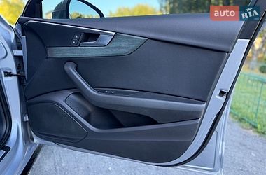 Седан Audi A4 2017 в Хмельницком