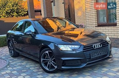 Седан Audi A4 2019 в Виннице