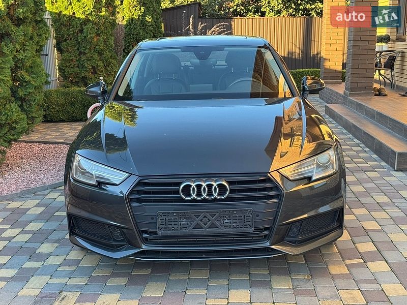 Седан Audi A4 2019 в Виннице