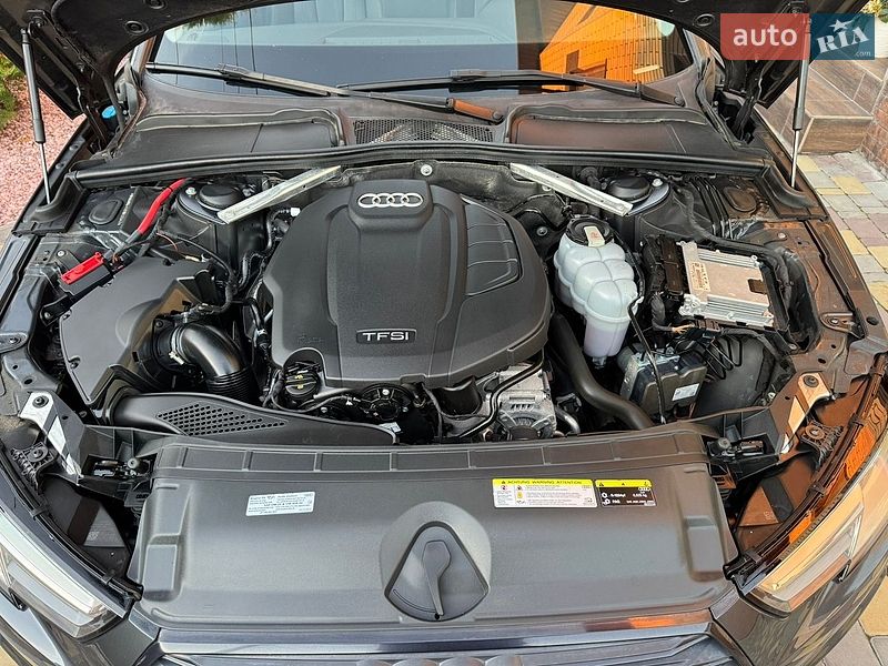 Седан Audi A4 2019 в Виннице