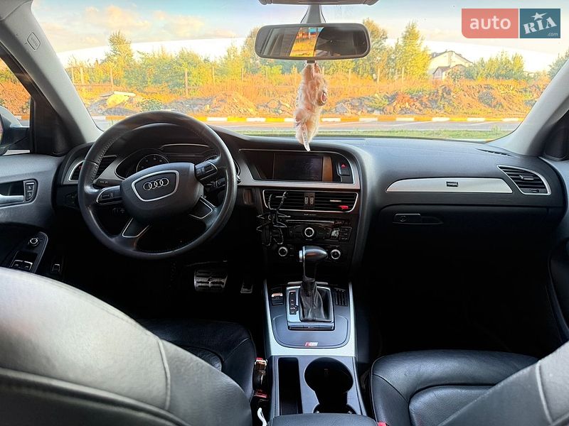 Седан Audi A4 2014 в Киеве
