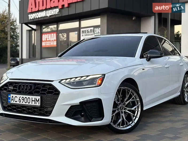 Audi A4