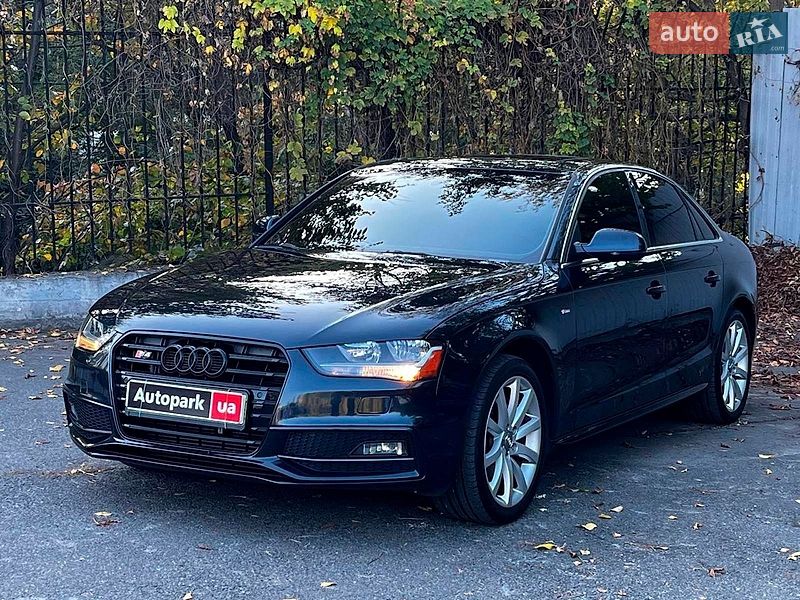 Audi A4 2014