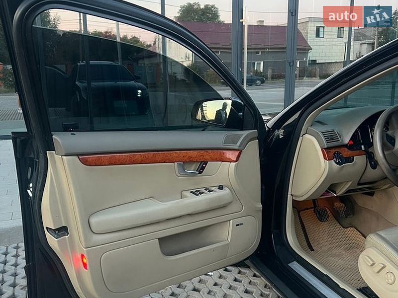 Универсал Audi A4 2006 в Самборе