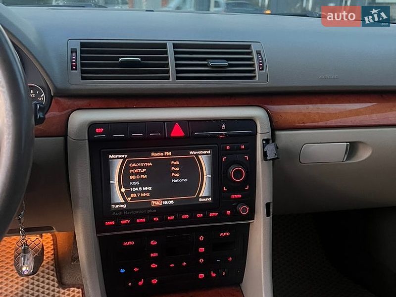 Универсал Audi A4 2006 в Самборе