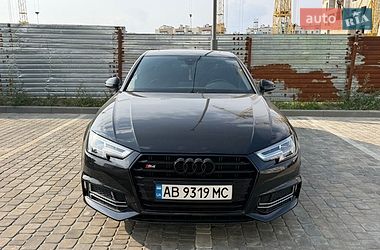 Седан Audi A4 2016 в Вінниці