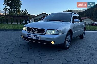 Седан Audi A4 2000 в Міжгір'ї