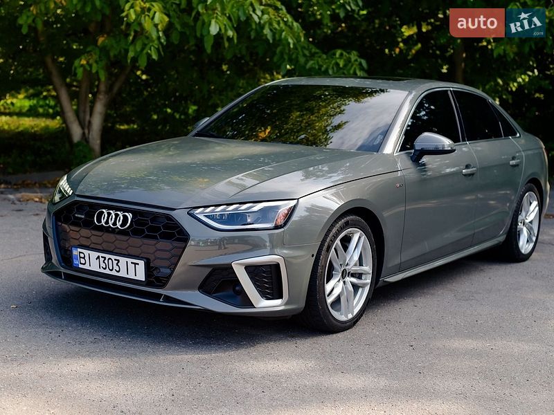 Седан Audi A4 2023 в Полтаві